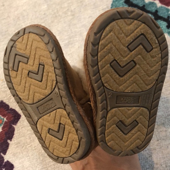 Teeny Toes Infant Boots - Picture 2 of 2